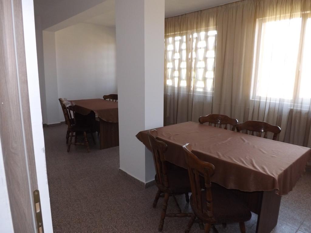 Casa Dobrescu Centura De Nord 호텔 크라이오바 외부 사진