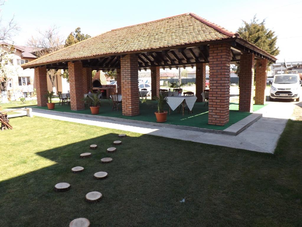 Casa Dobrescu Centura De Nord 호텔 크라이오바 외부 사진